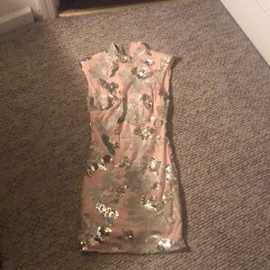 Never worn beautiful dress